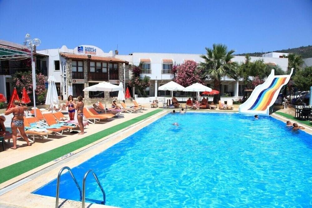 Delfi Hotel Spa & Wellness Center Bodrum Eksteriør bilde