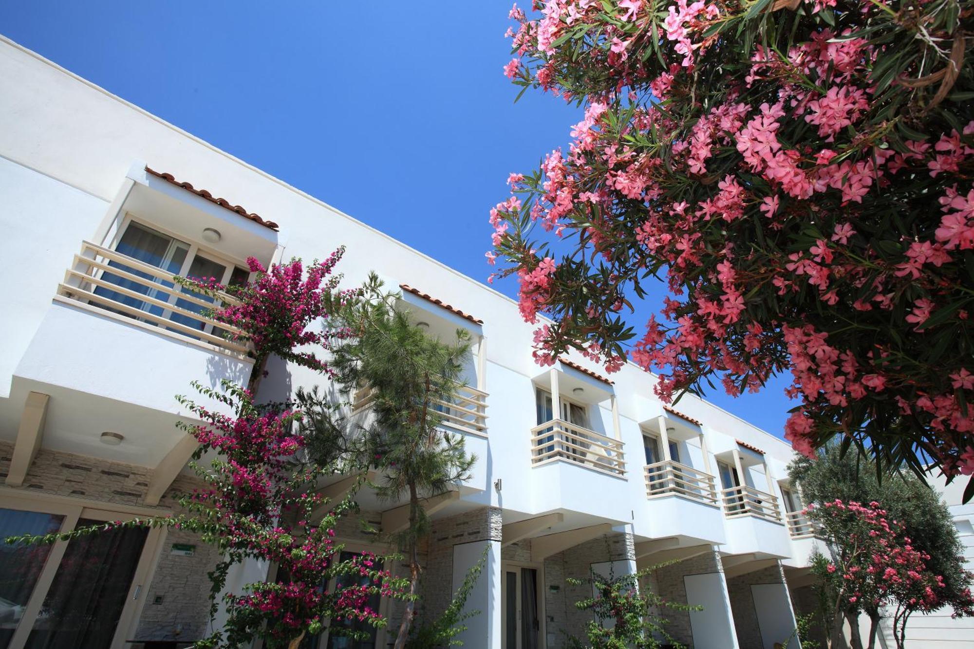 Delfi Hotel Spa & Wellness Center Bodrum Eksteriør bilde
