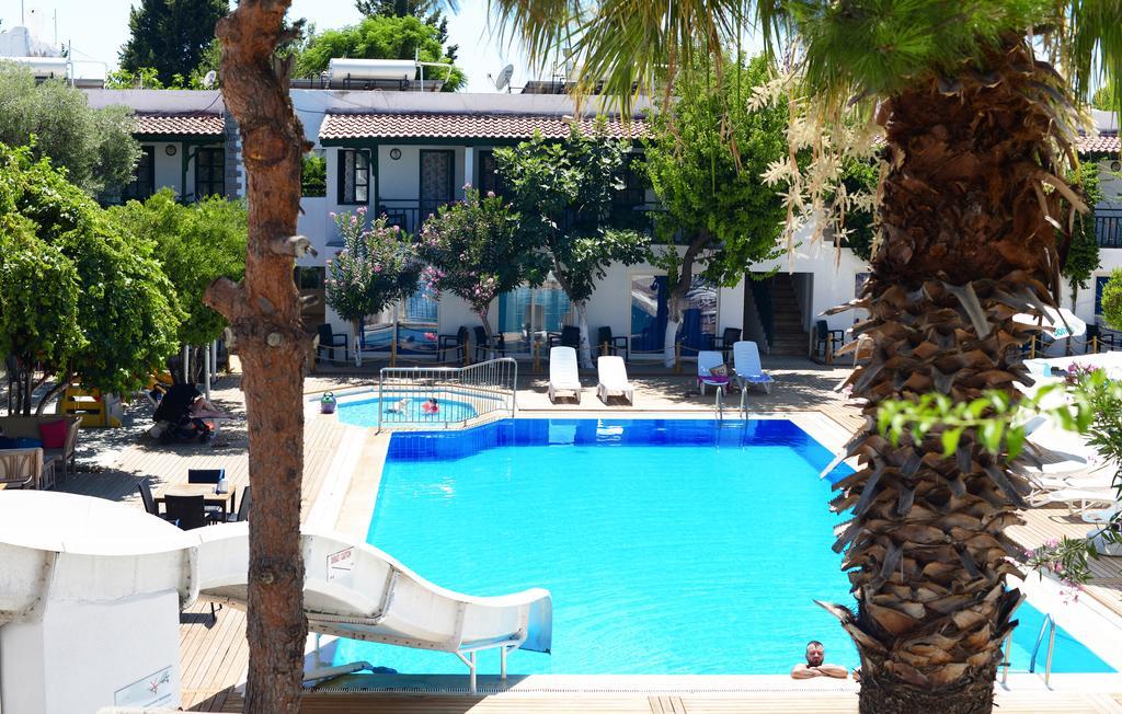 Delfi Hotel Spa & Wellness Center Bodrum Eksteriør bilde