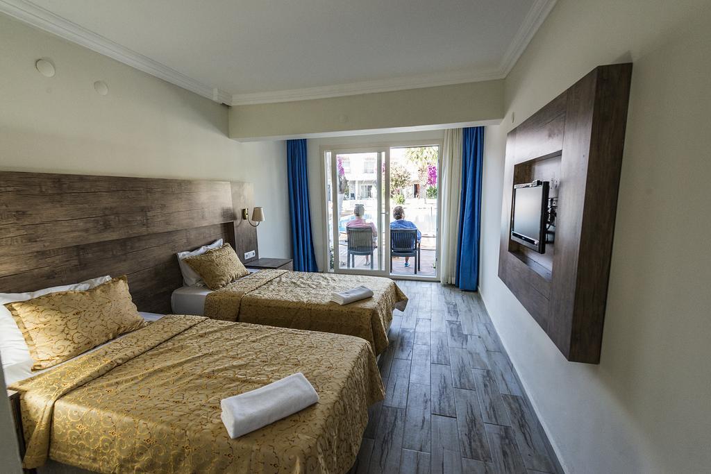 Delfi Hotel Spa & Wellness Center Bodrum Eksteriør bilde